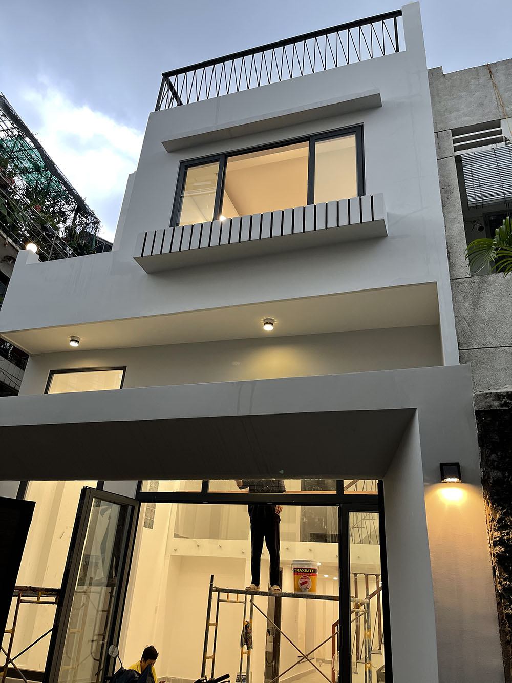 Bán nhà phố vườn (6x16 = 96m2 công nhận đủ vuông vức) lửng + 2 lầu hẻm đẹp Huỳnh Văn Bánh